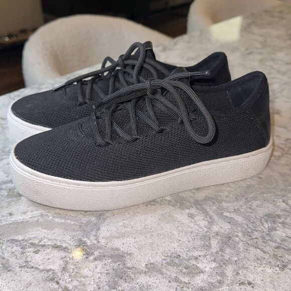 👟 BP. Black Knit Sneakers Sz 6.5 - Picture 1 of 6